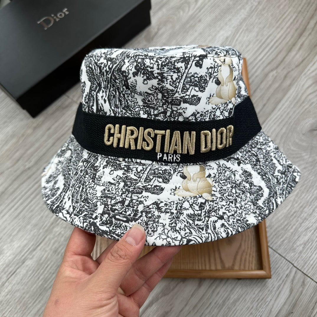 CherifCrochet D-Oblique Small Brim Bucket Hat