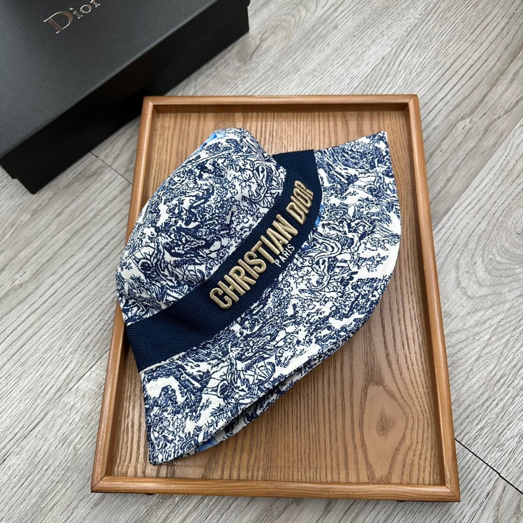 CherifCrochet D-Oblique Small Brim Bucket Hat