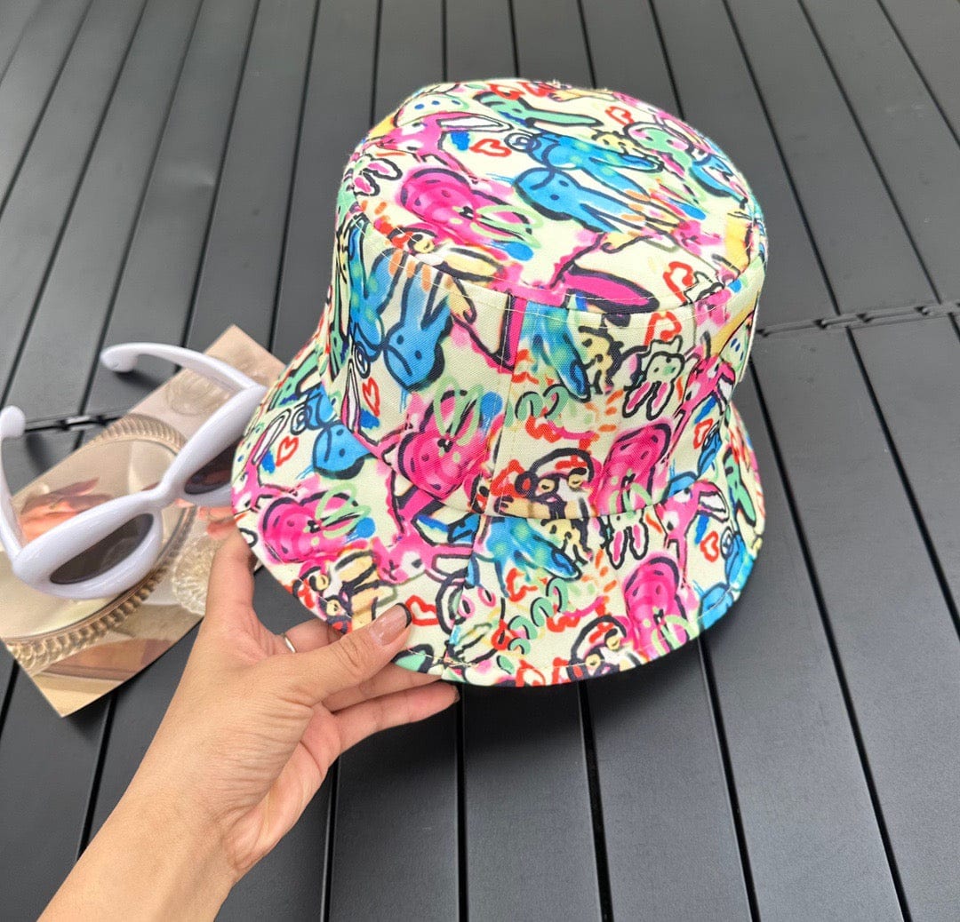 CherifCrochet Gucci Artistic Bucket Hat | Expressive and Fashion
