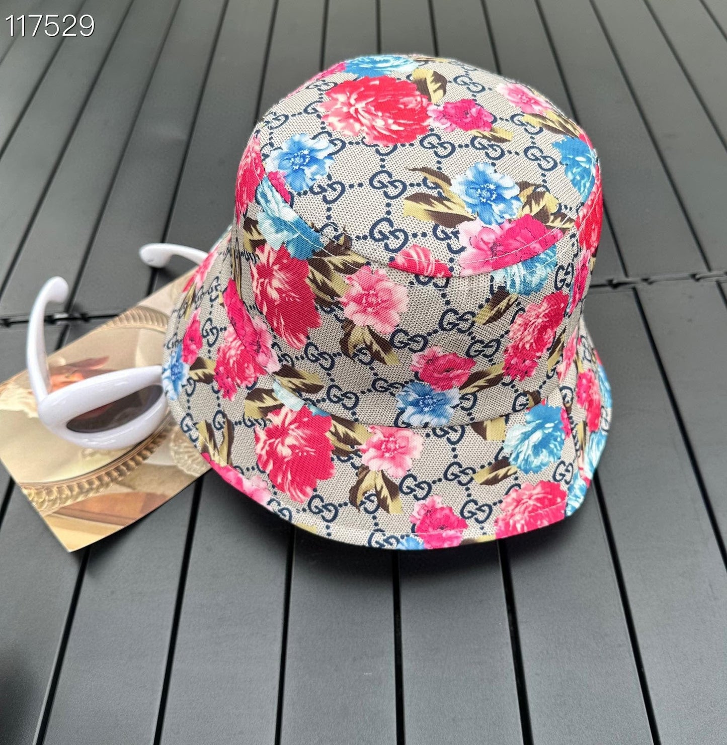 CherifCrochet Gucci Artistic Bucket Hat | Expressive and Fashion