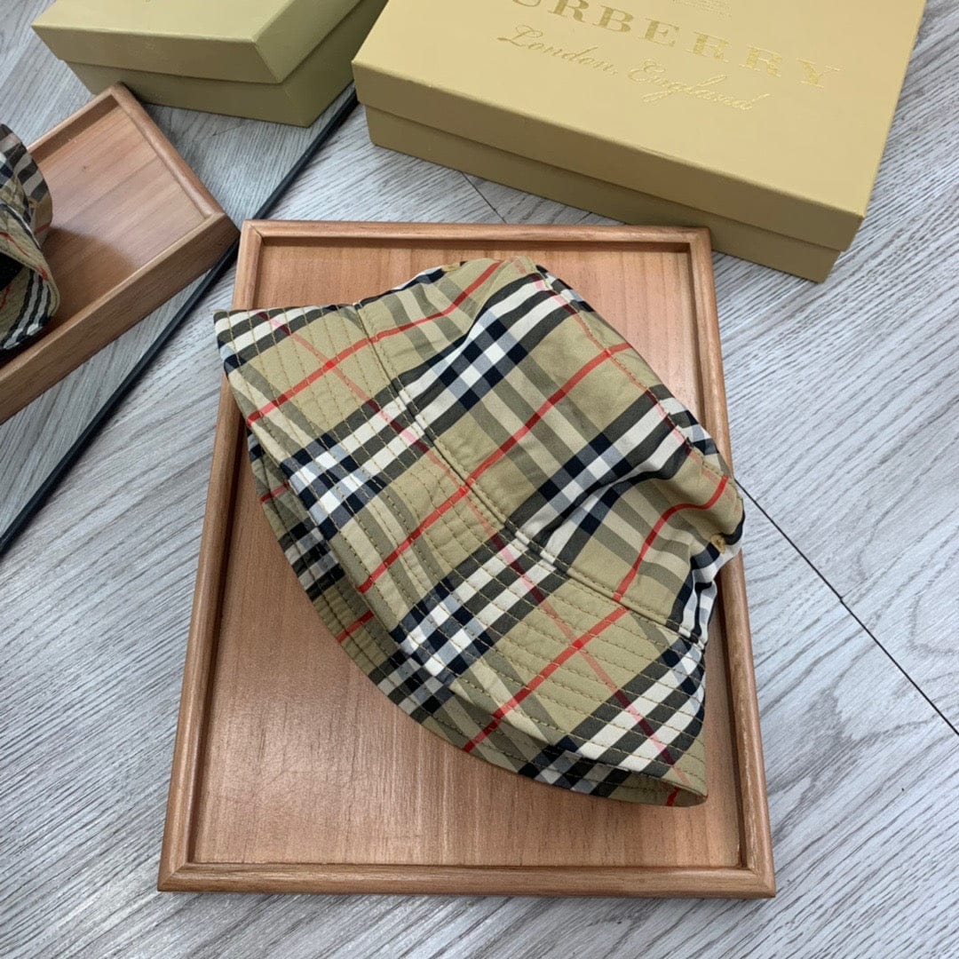 CherifCrochet Gucci Khaki Bucket Hat