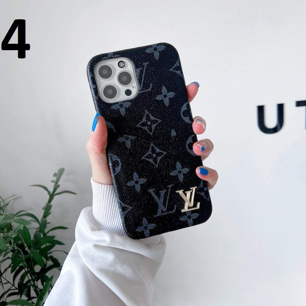 CherifCrochet leather Louis Vuitton iPhone 15 Case