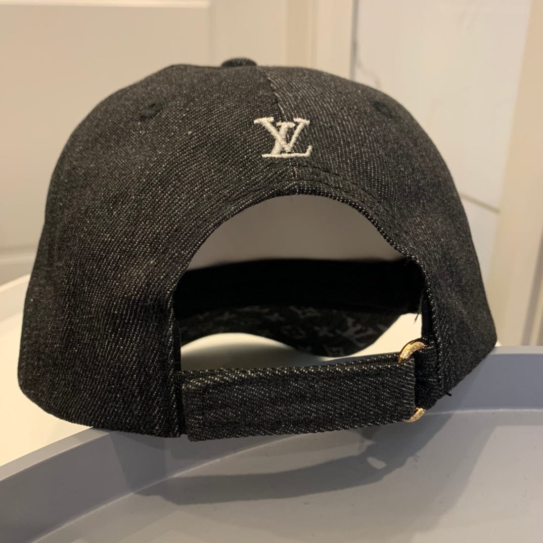 CherifCrochet Louis Vuitton Textured Black Monogram Cap