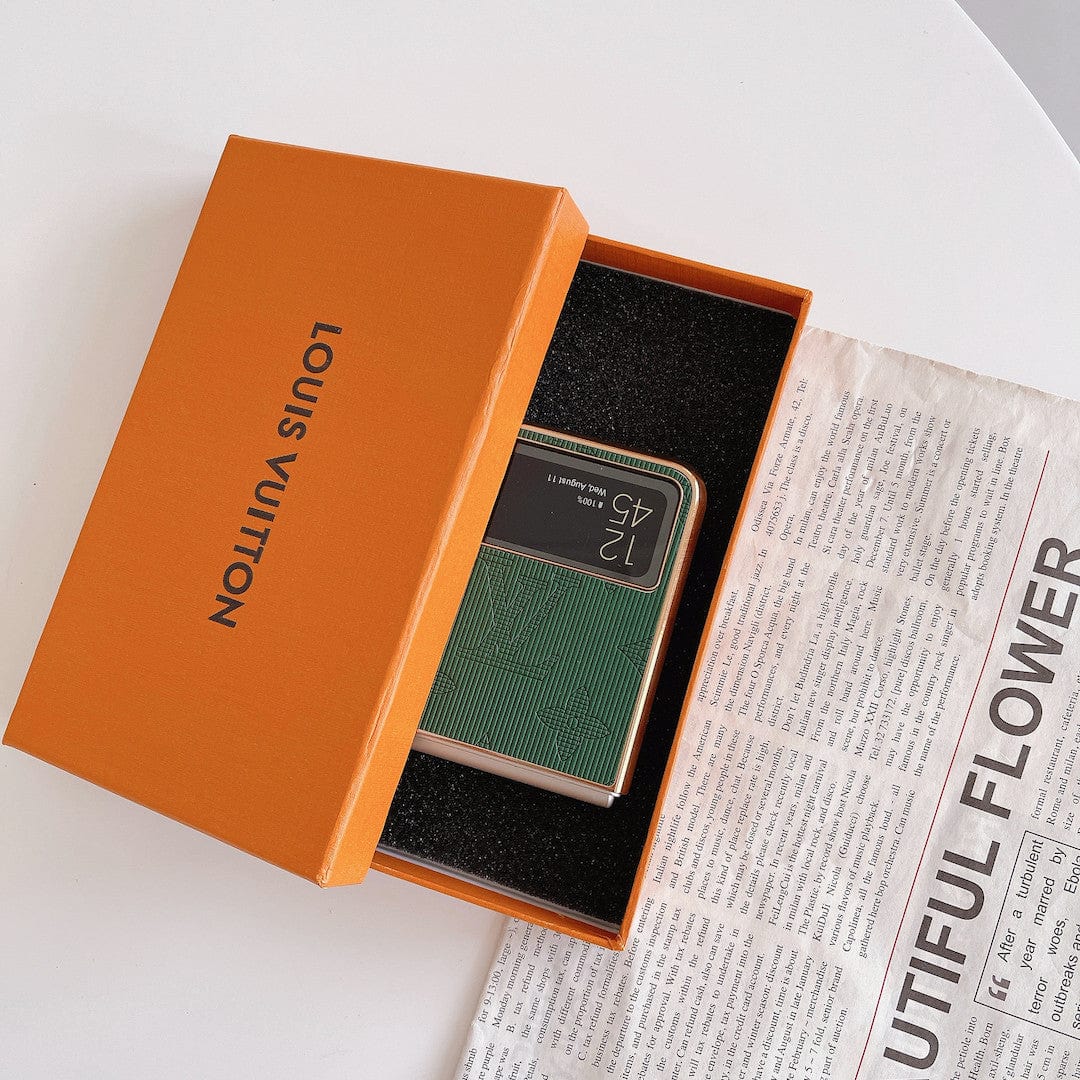 CherifCrochet Louis Vuitton Z Flip Phone Case | Exquisite Style