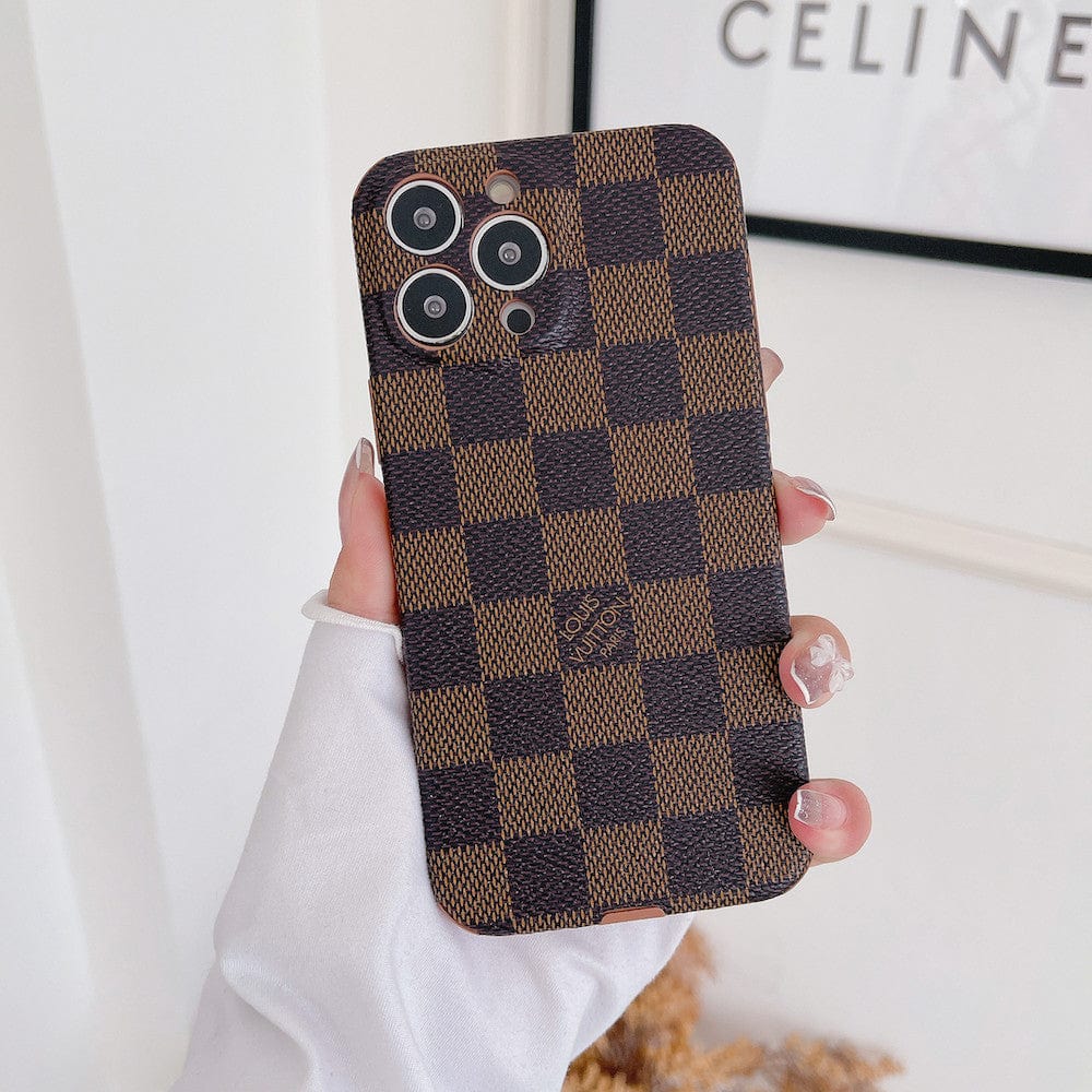 HypedEffects Famous Louis Vuitton & Gucci Patterns iPhone Cases - Unveil Timeless Luxury & Iconic Style