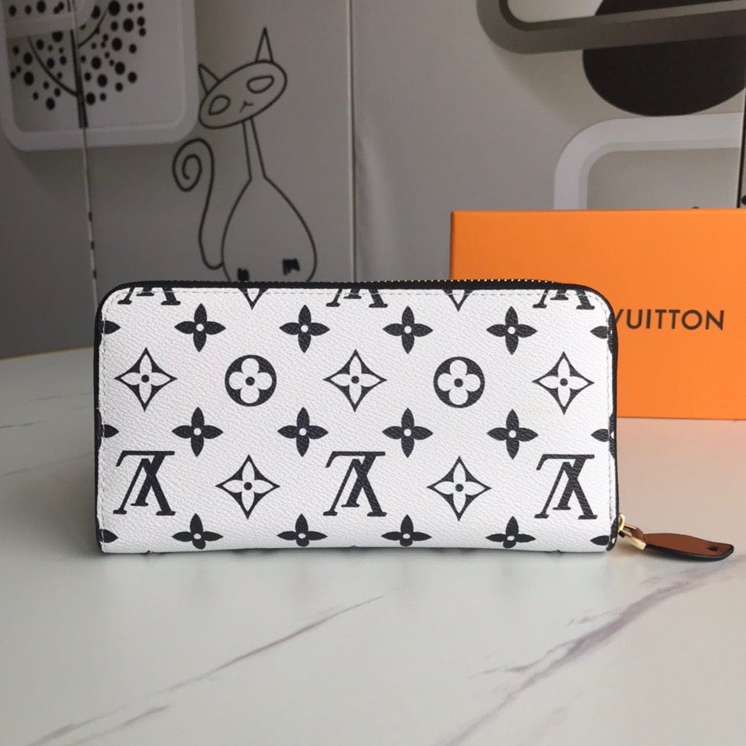 Tunde Store Chocolate Louis Vuitton Leather Zipper Wallet
