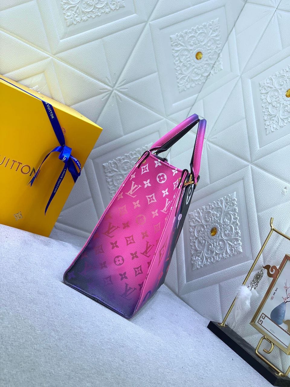 Tunde Store Colorful On-The-Go MM-GM Louis Vuitton Bag