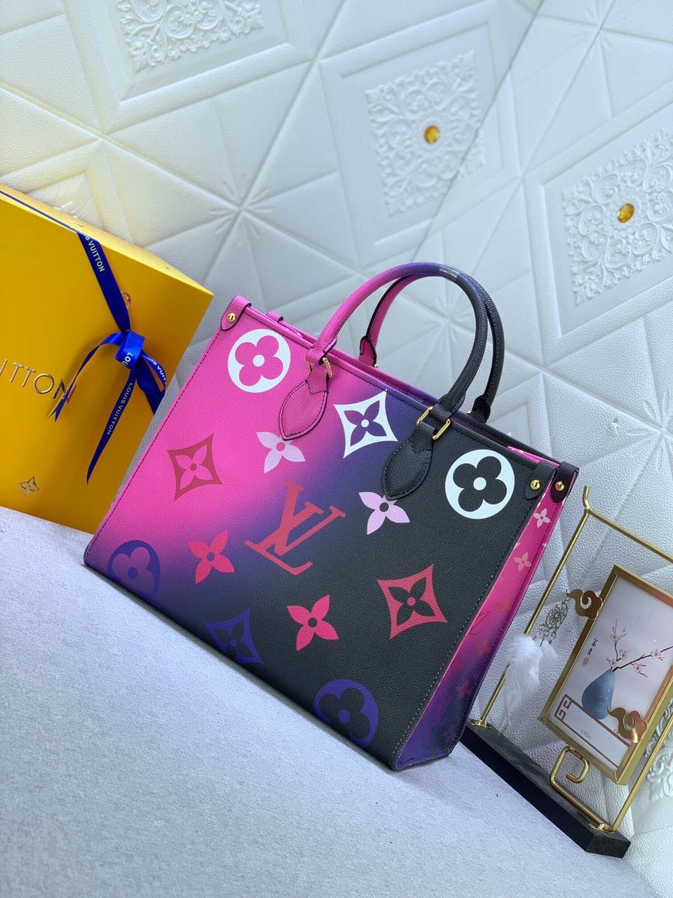 Tunde Store Colorful On-The-Go MM-GM Louis Vuitton Bag