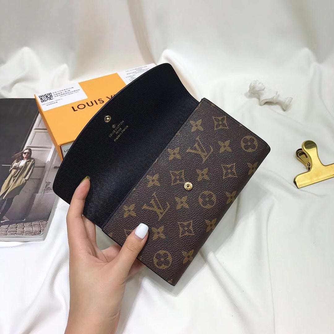 Tunde Store Damier Azur Louis Vuitton Wallet