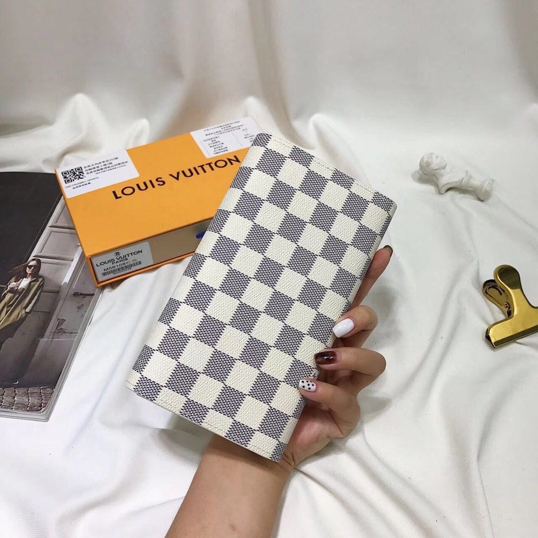 Tunde Store Damier Azur Louis Vuitton Wallet