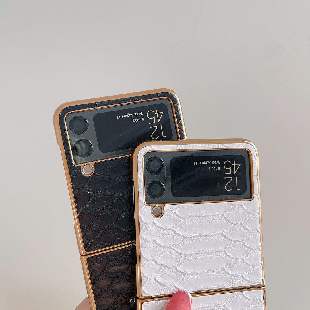 Tunde Store Dior Black and White Leather Z Flip Phone Case