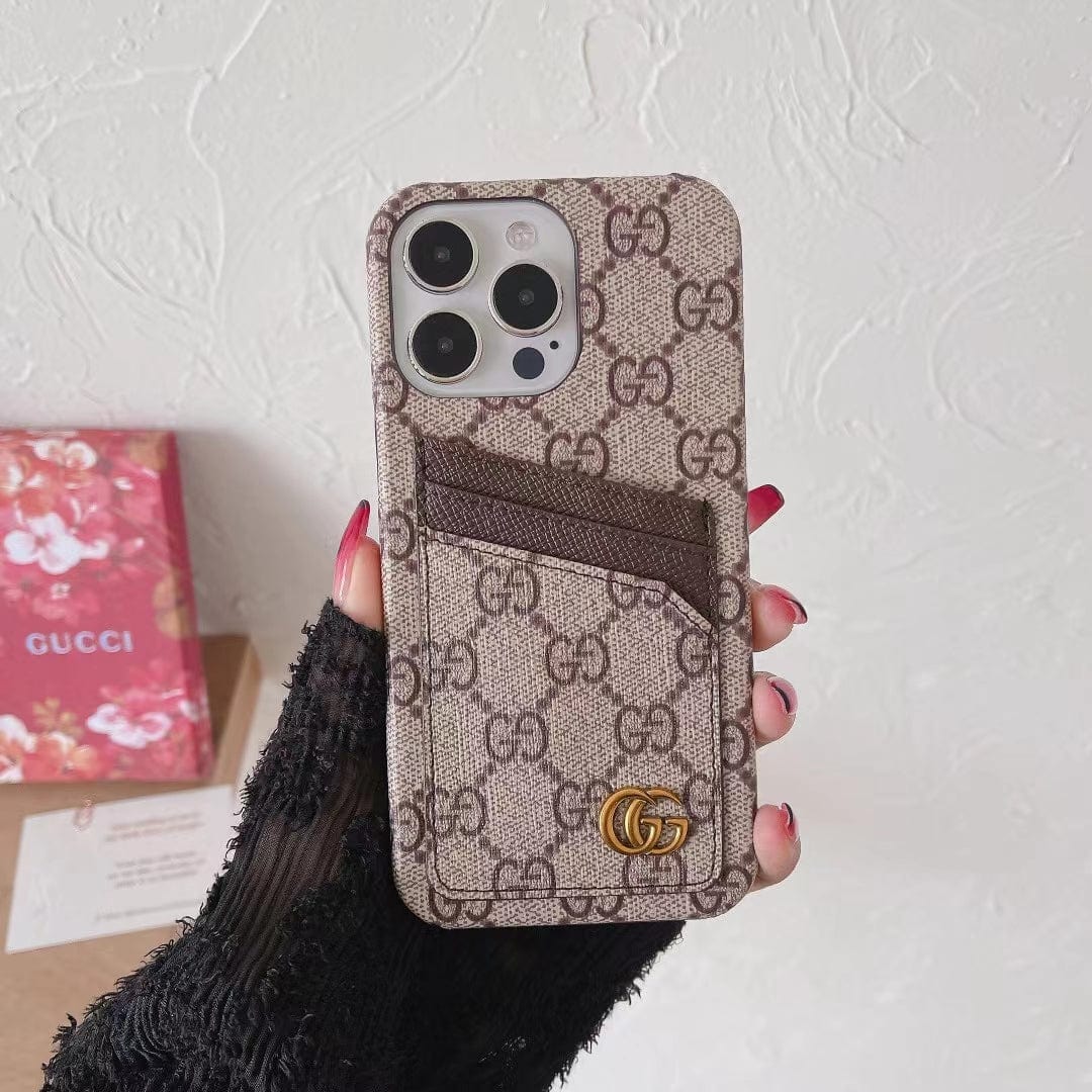 Tunde Store Embrace Italian Glamour The Gucci iPhone 15 Pouch Case