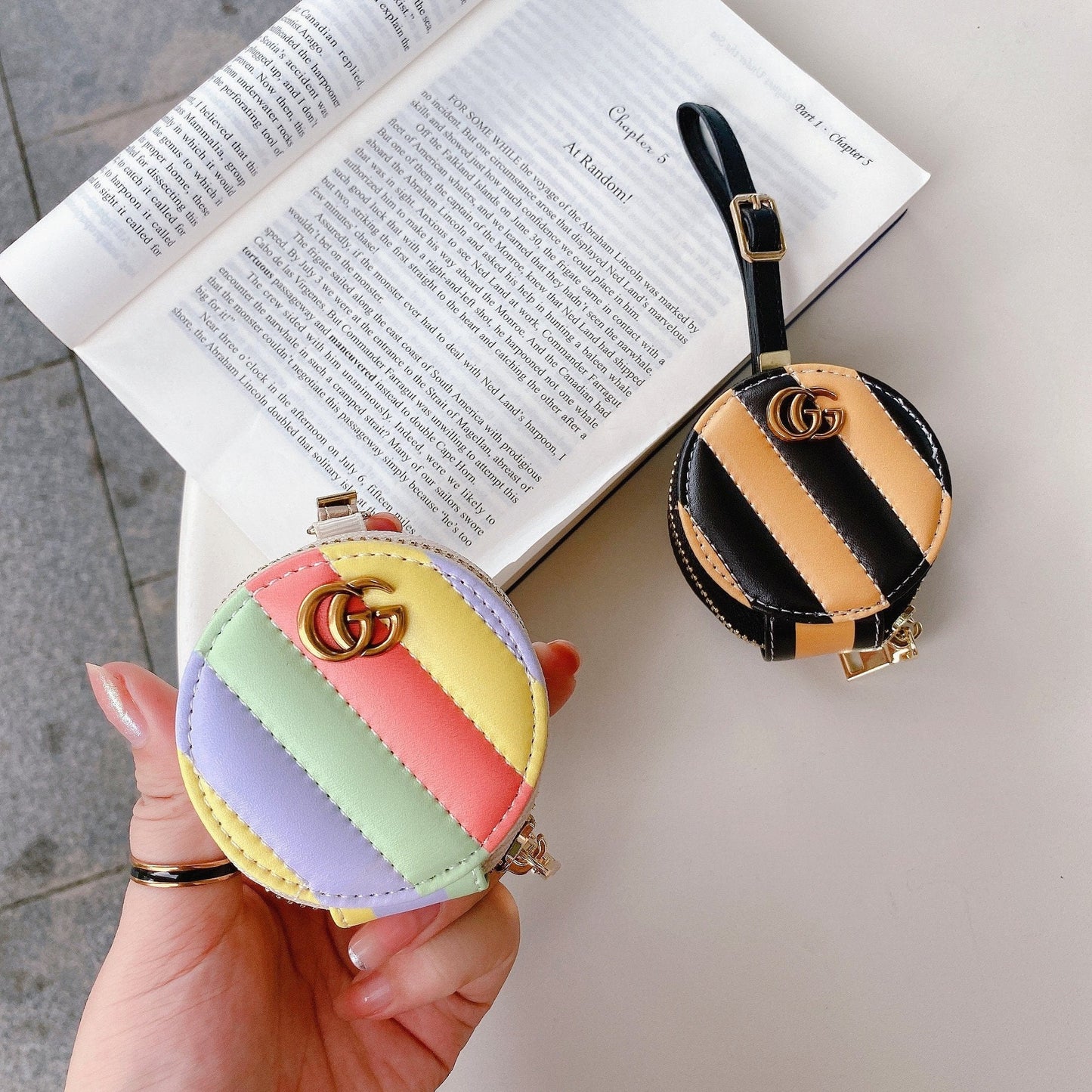 Tunde Store Gucci Airpods Pro Leather Bag