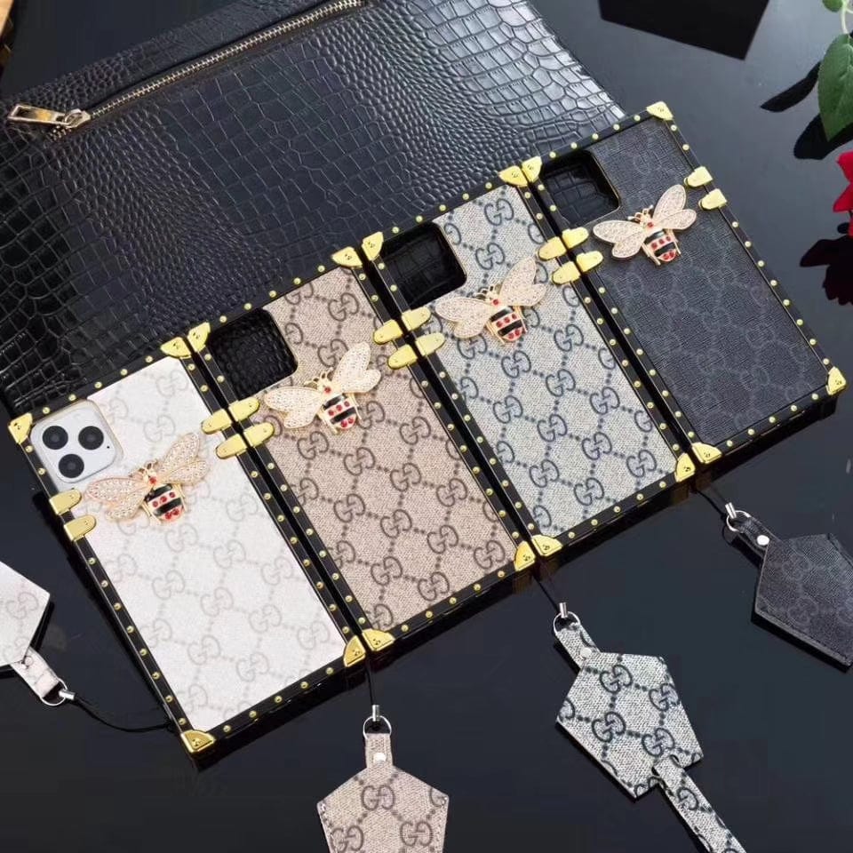 Tunde Store High Fashion Gucci Case for iPhone 15