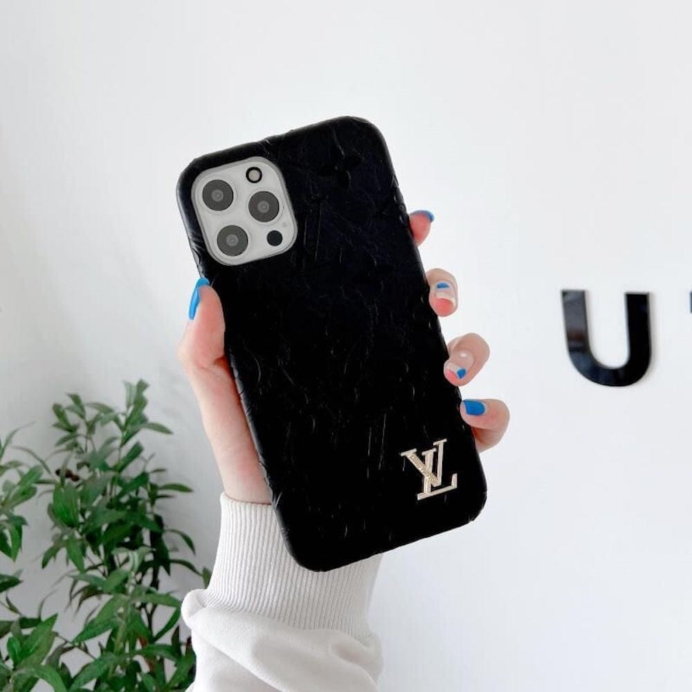 Tunde Store Leather Louis Vuitton iPhone 15 Cases