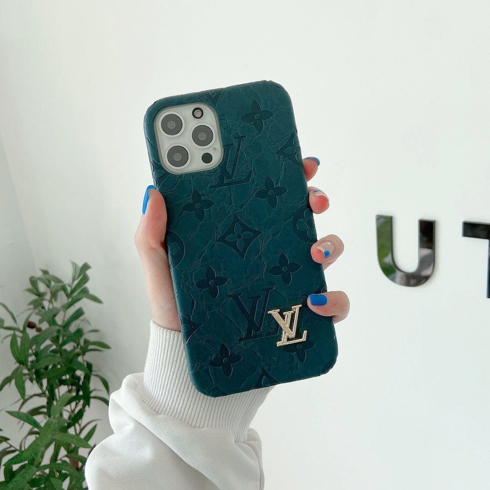 Tunde Store Leather Louis Vuitton iPhone 15 Cases