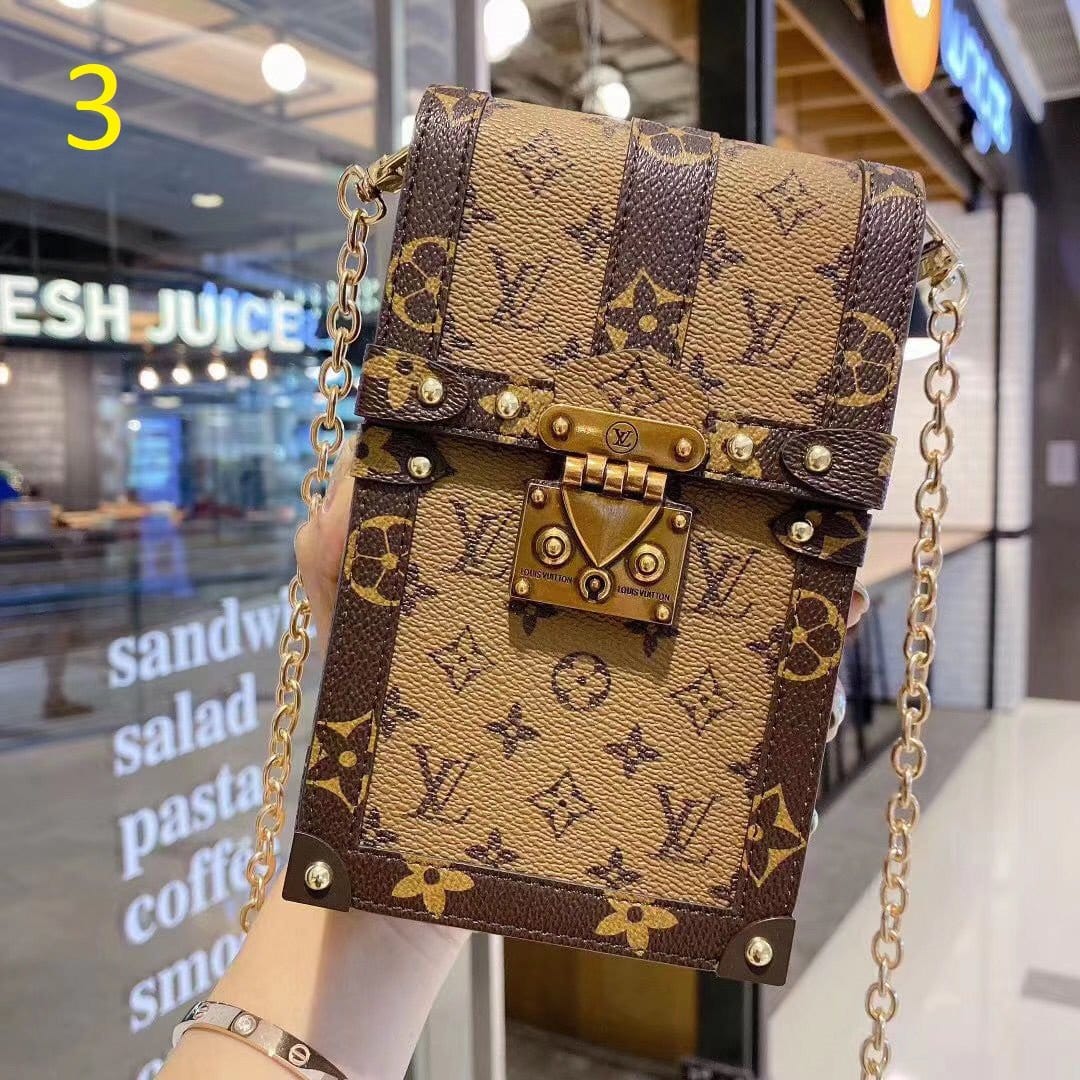 Tunde Store Leather Louis Vuitton Phone Bag (Phone Pouch)