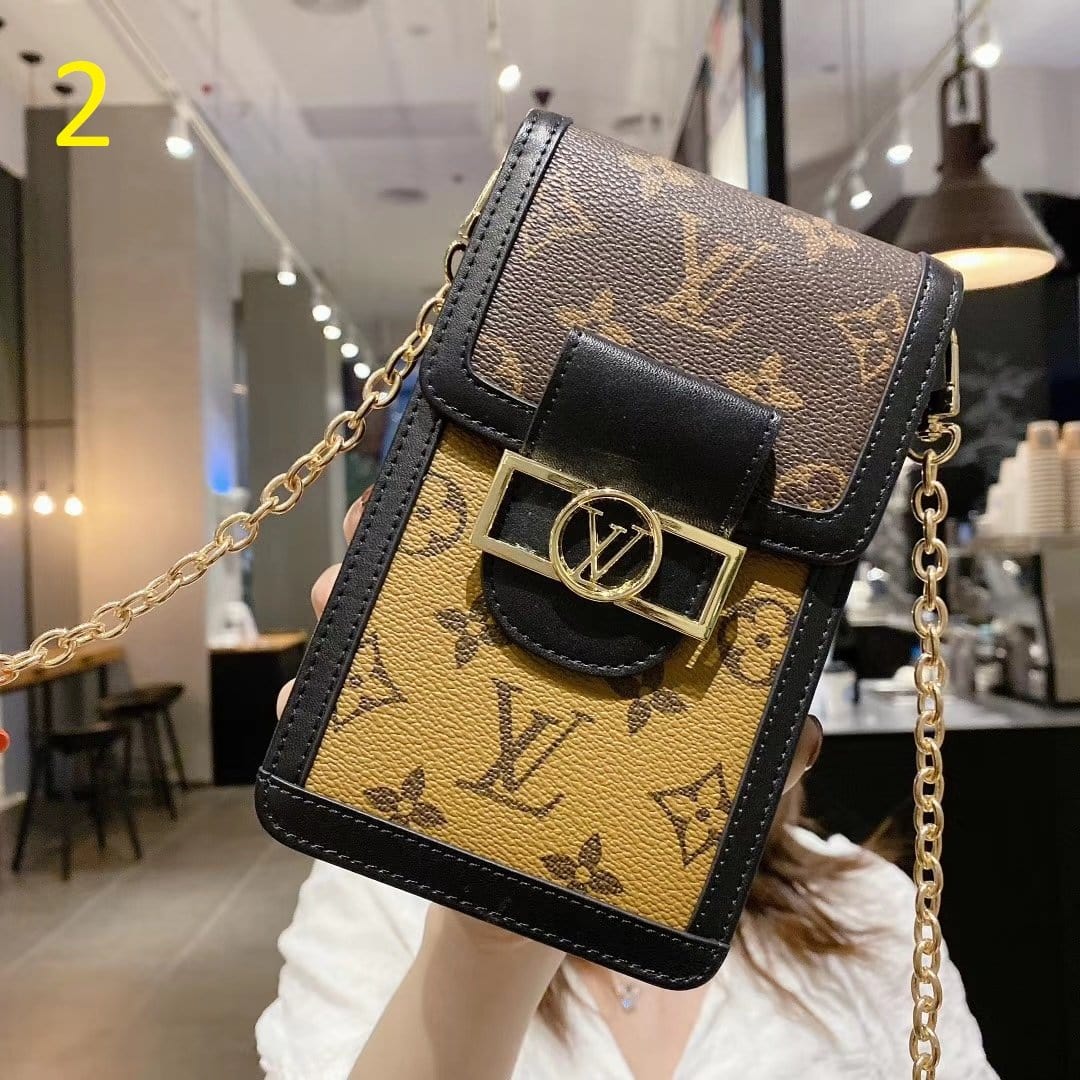 Tunde Store Leather Louis Vuitton Phone Bag (Phone Pouch)