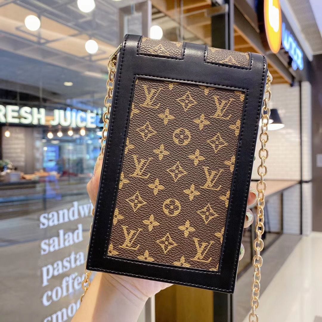 Tunde Store Leather Louis Vuitton Phone Bag (Phone Pouch)