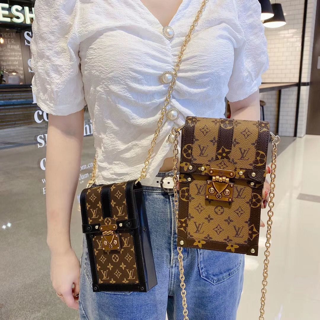 Tunde Store Leather Louis Vuitton Phone Bag (Phone Pouch)