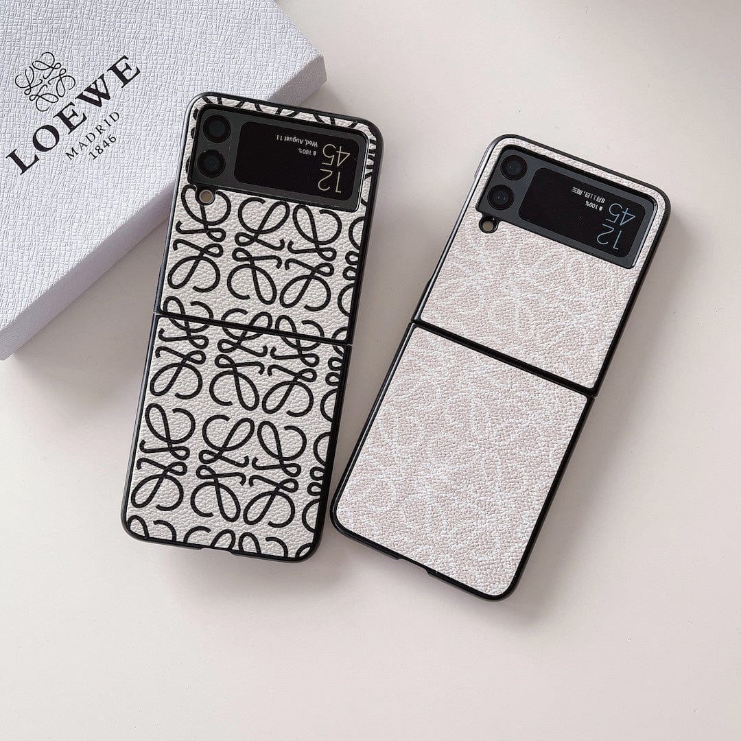 Tunde Store LOEWE Z Flip Phone Case | Superior