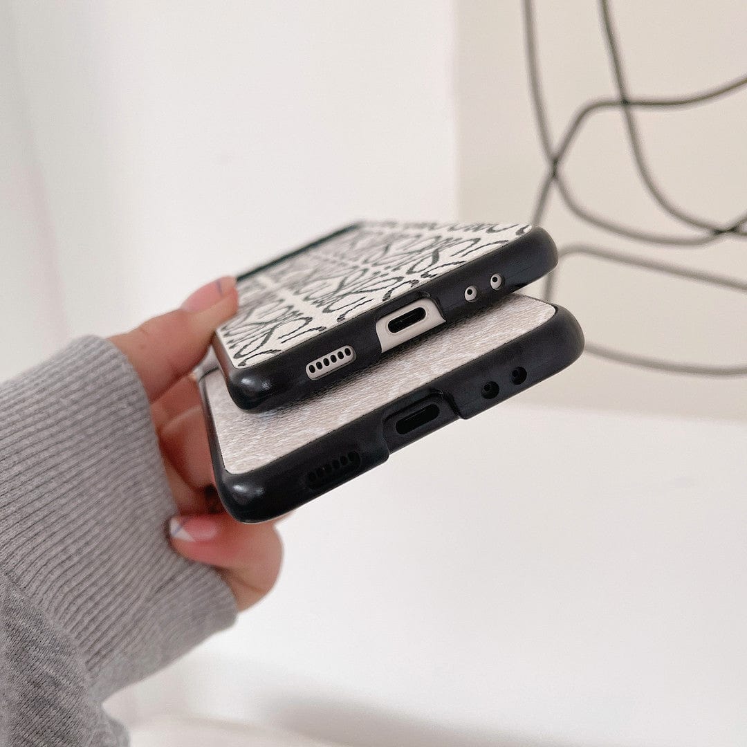 Tunde Store LOEWE Z Flip Phone Case | Superior