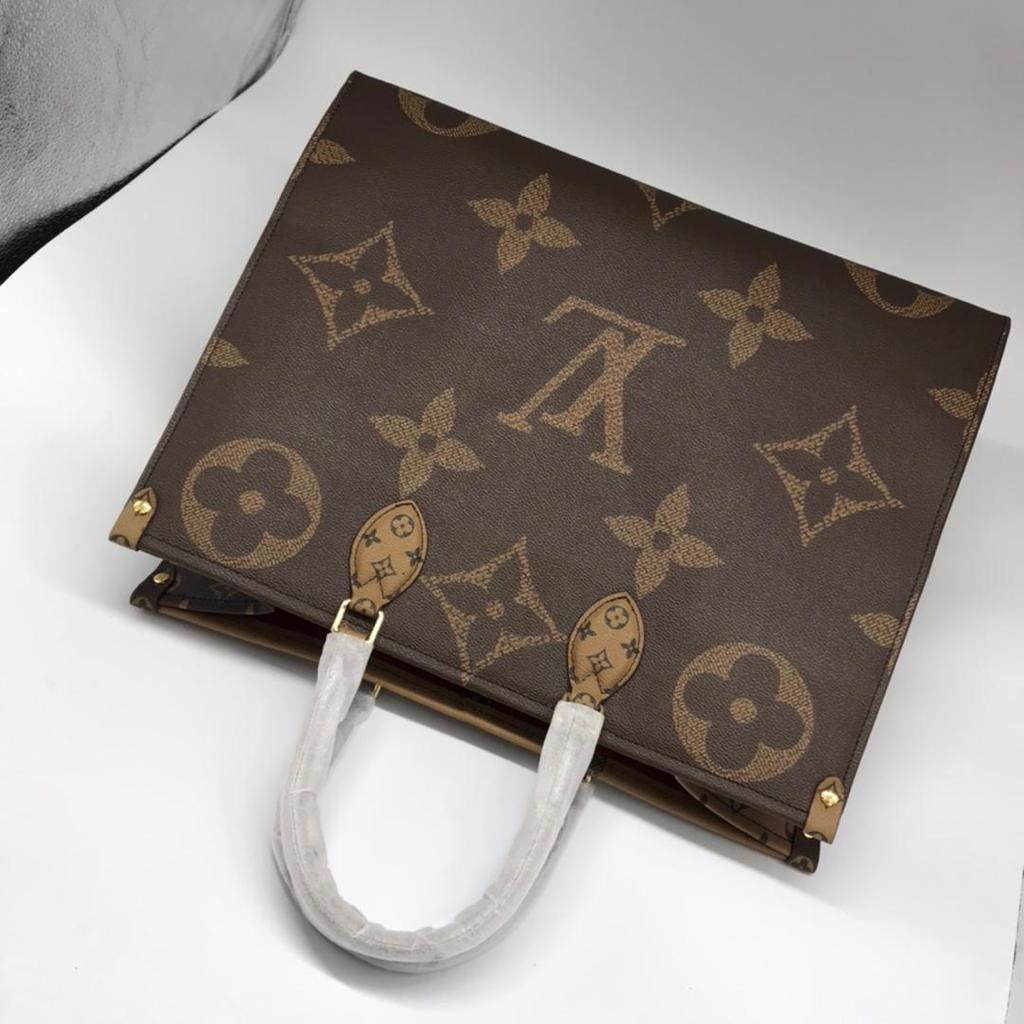 Tunde Store Louis Vuitton brown Monogram On-The-Go Bag