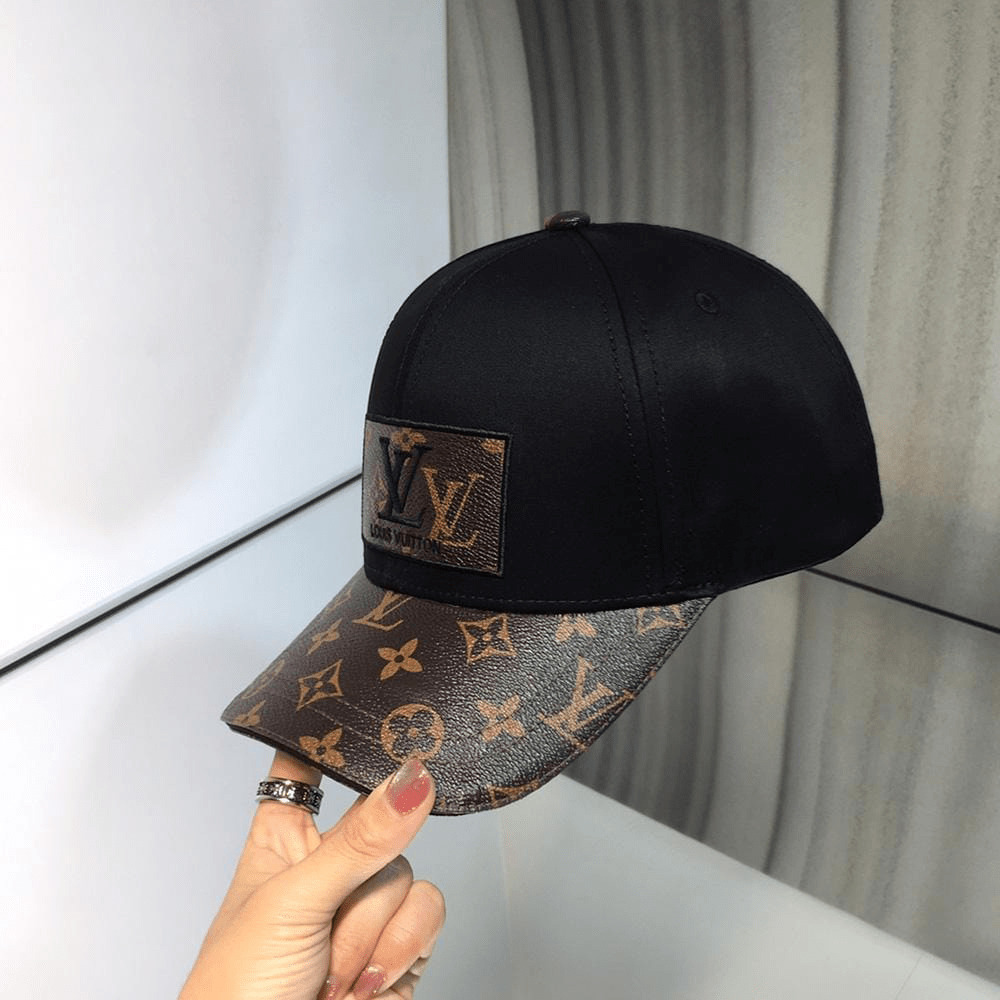 Tunde Store Louis Vuitton Classic Black & Brown Cap - Monogram Signature Design