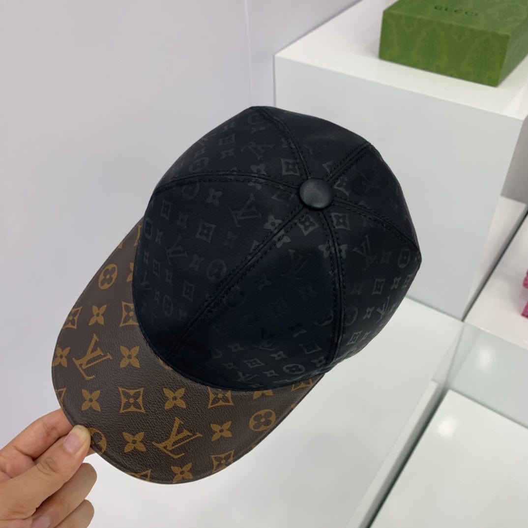 Tunde Store Louis Vuitton Contrast Monogram Cap
