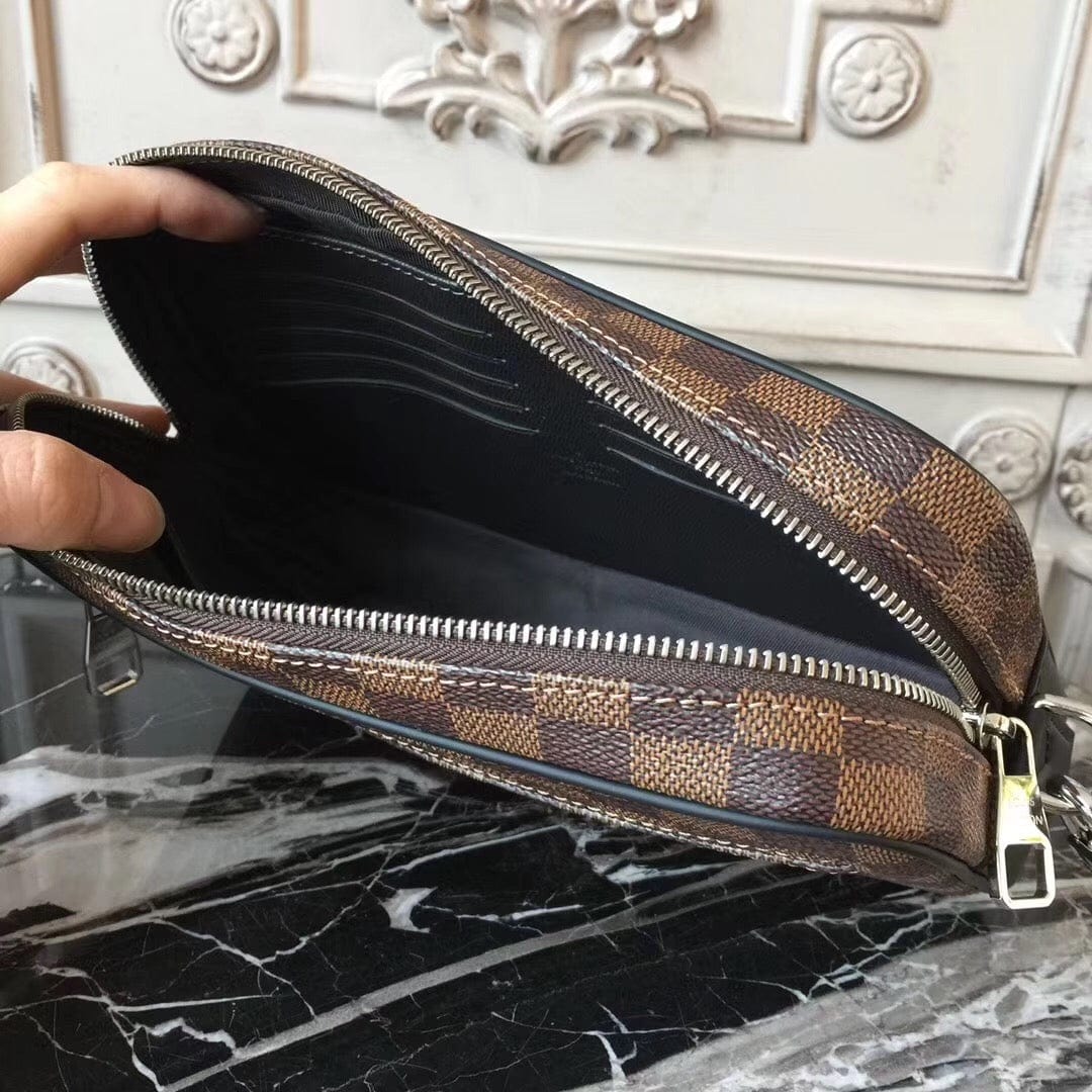 Tunde Store Louis Vuitton Essential Crossbody Bag