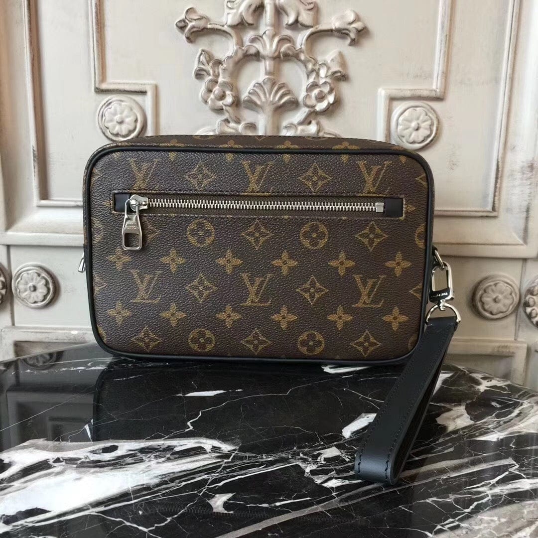 Tunde Store Louis Vuitton Essential Crossbody Bag