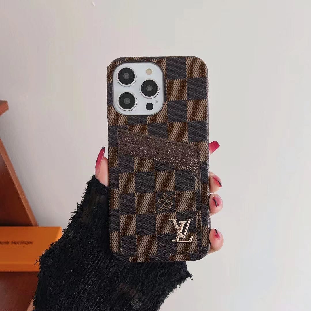 Tunde Store Louis Vuitton iPhone 15 Cover Case With Credit Card Slot