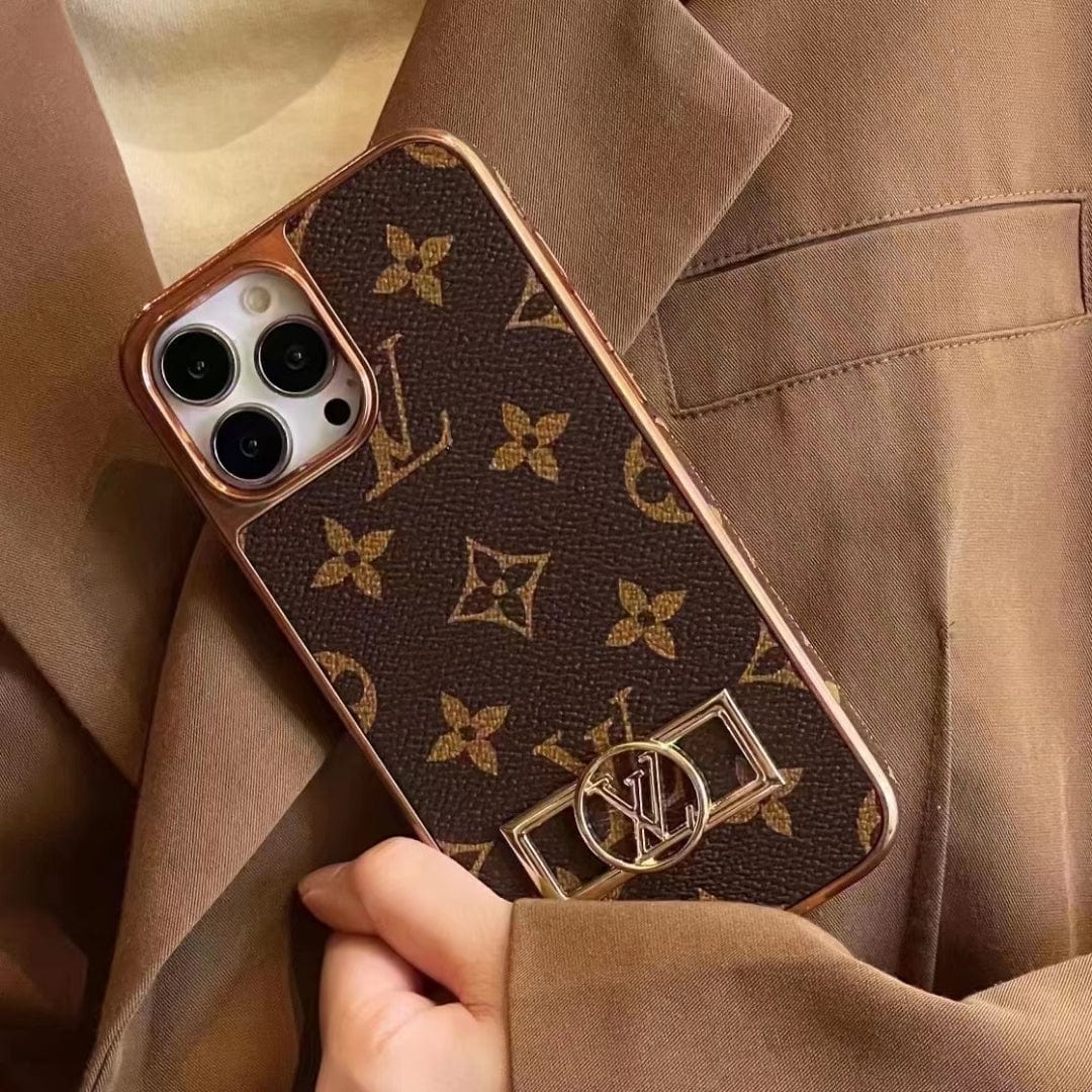 Tunde Store Louis Vuitton Monogram iPhone 15 Case with Golden Louis Vuitton Inlay
