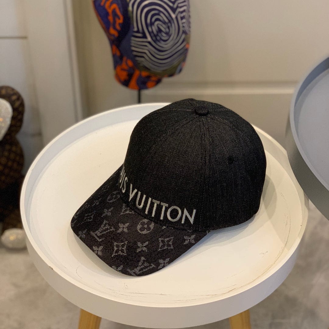 Tunde Store Louis Vuitton Textured Black Monogram Cap