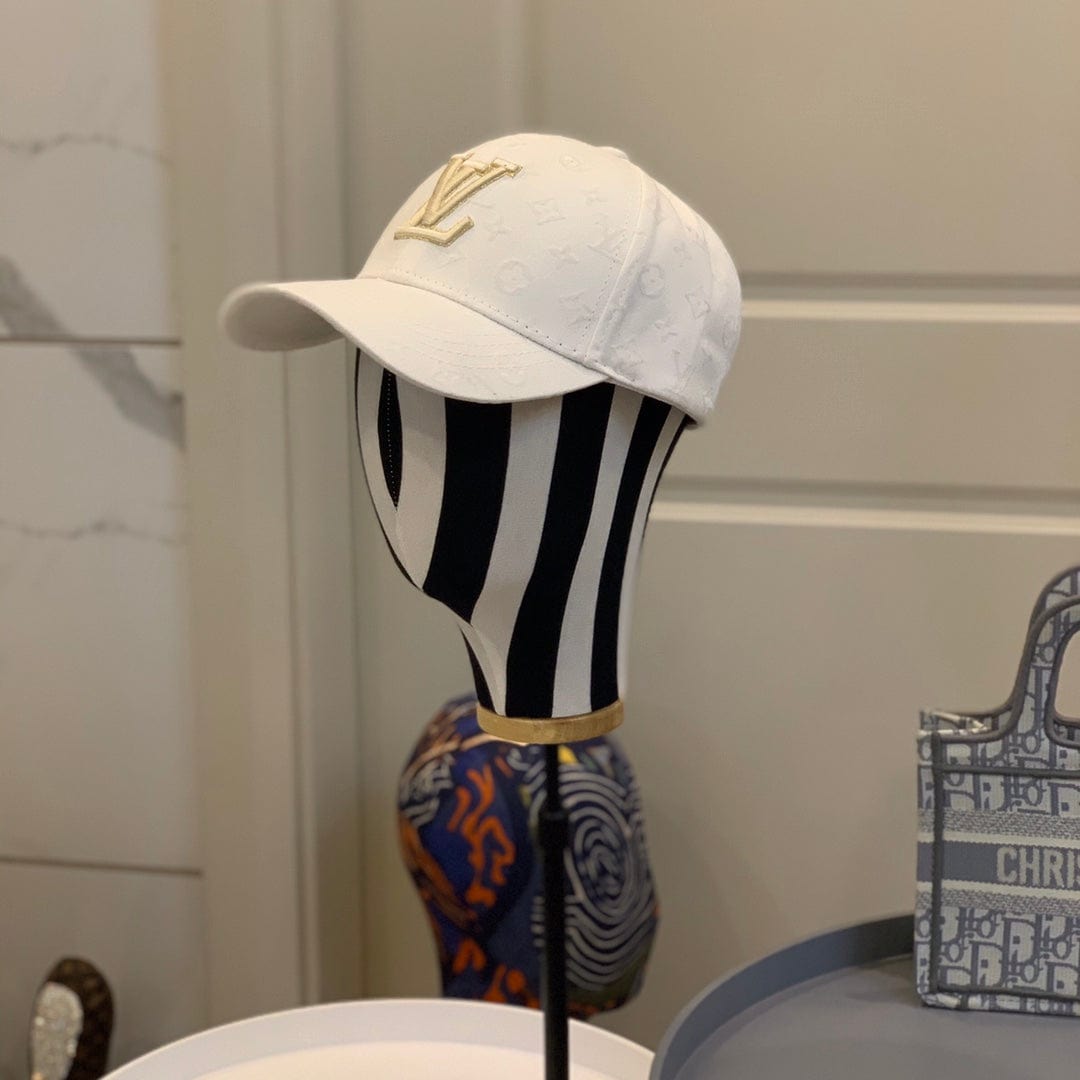 Tunde Store Louis Vuitton White Gold Monogram Cap