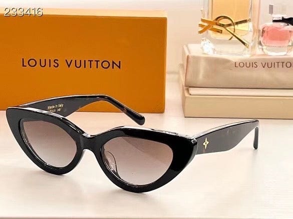 Tunde Store Louis Vuitton Women Sunglasses - Chic and Feminine