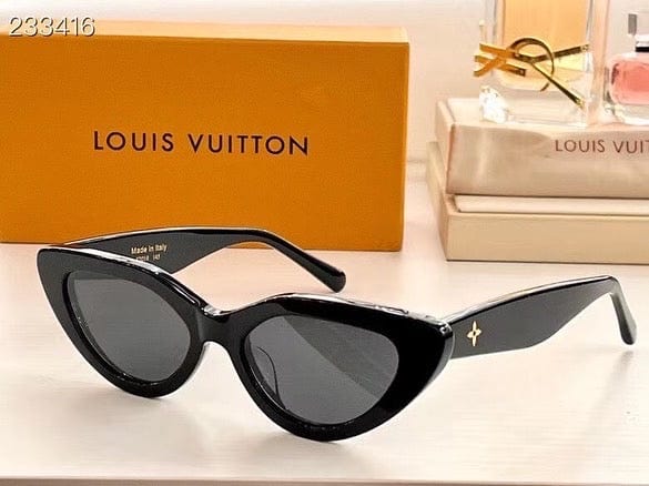 Tunde Store Louis Vuitton Women Sunglasses - Chic and Feminine