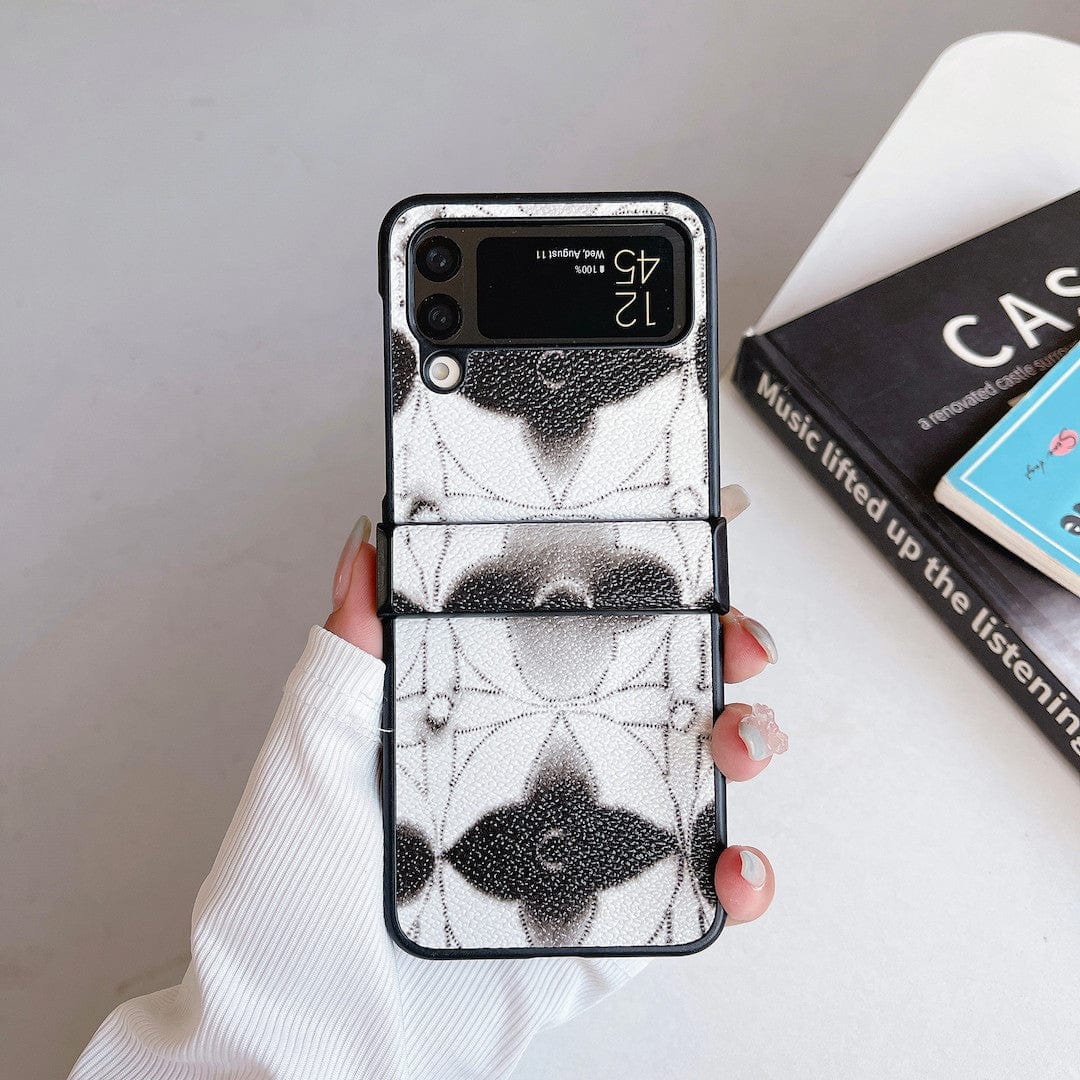 Tunde Store Louis Vuitton Z Flip Phone Cases with Finger Strap | Unique Artistic Styles