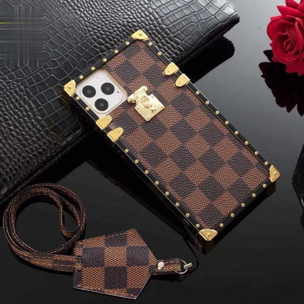 Tunde Store Luxurious Louis Vuitton Monogram Phone Cases For Iphone 12 - iPhone 15