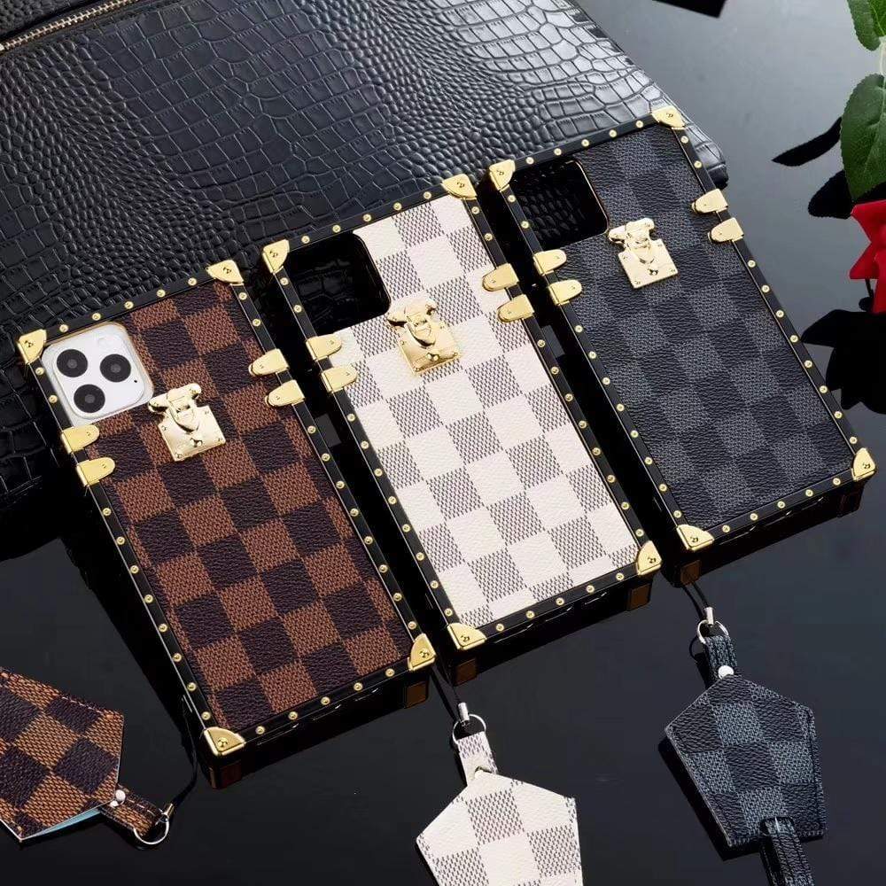 Tunde Store Luxurious Louis Vuitton Monogram Phone Cases For Iphone 12 - iPhone 15