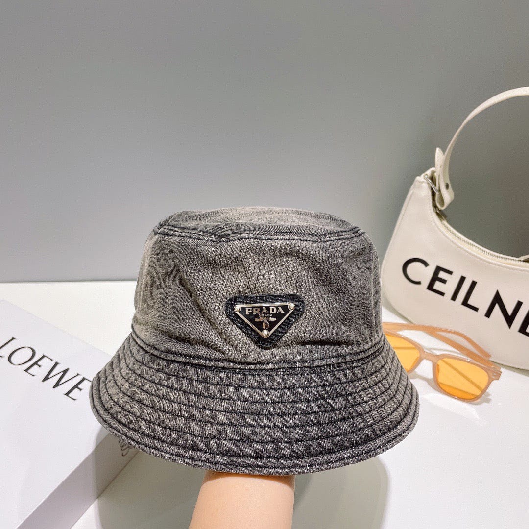 Tunde Store Prada Re-Nylon Bucket Hat for women- Sustainable Style and Versatile Design