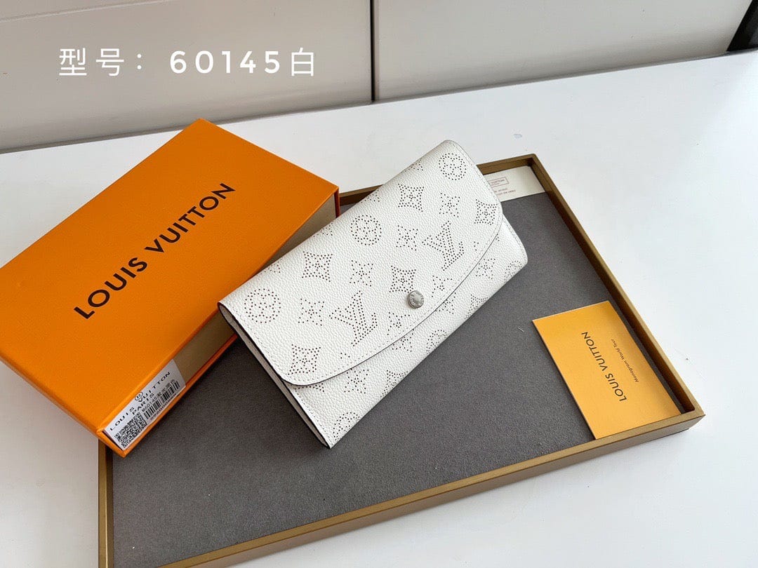 Tunde Store Rose Ballerine Louis Vuitton Wallet