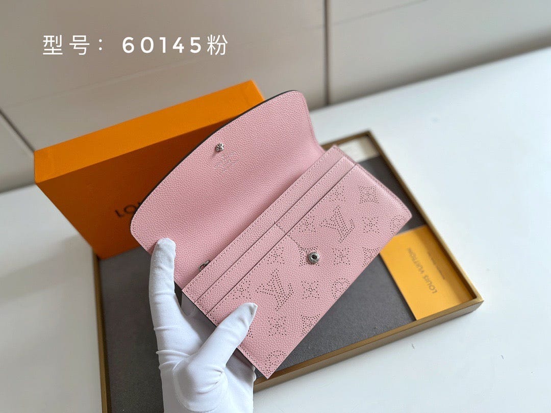 Tunde Store Rose Ballerine Louis Vuitton Wallet
