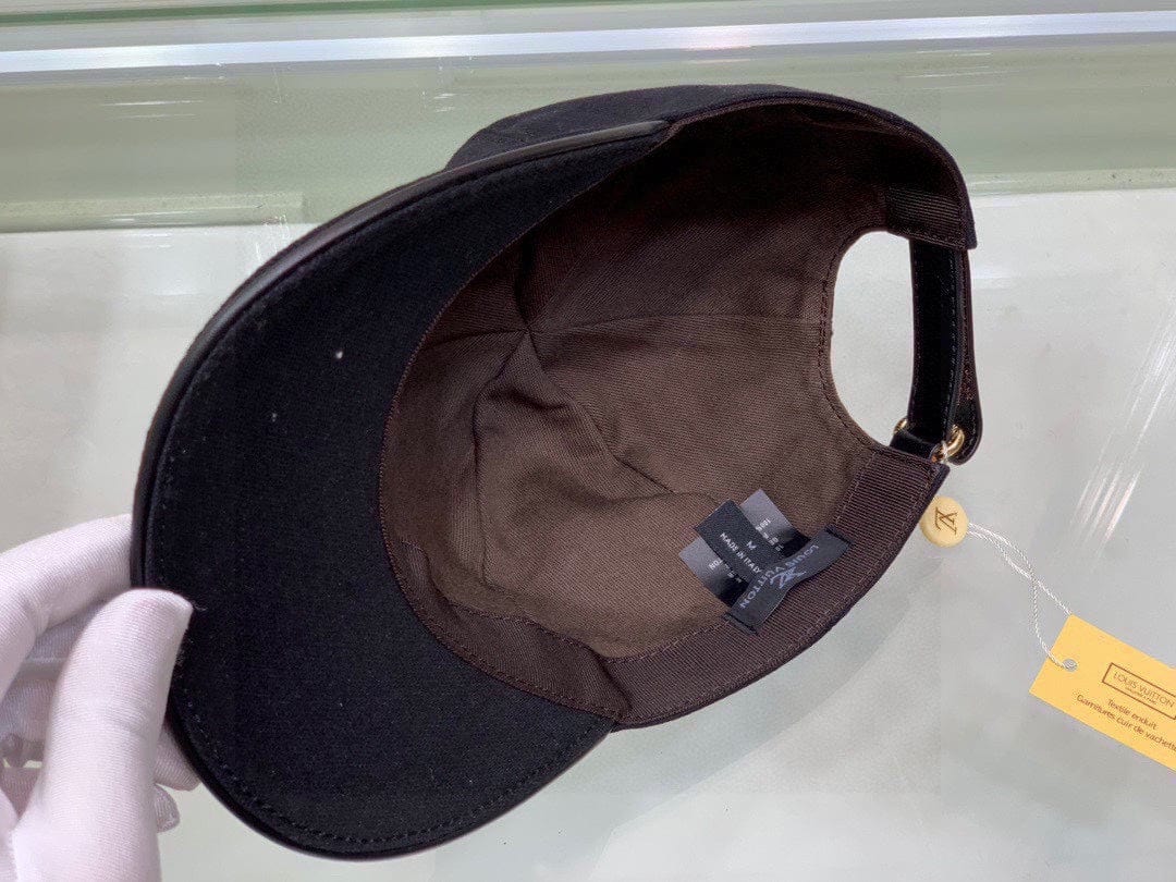 Tunde Store Supreme Classic Black Logo Cap