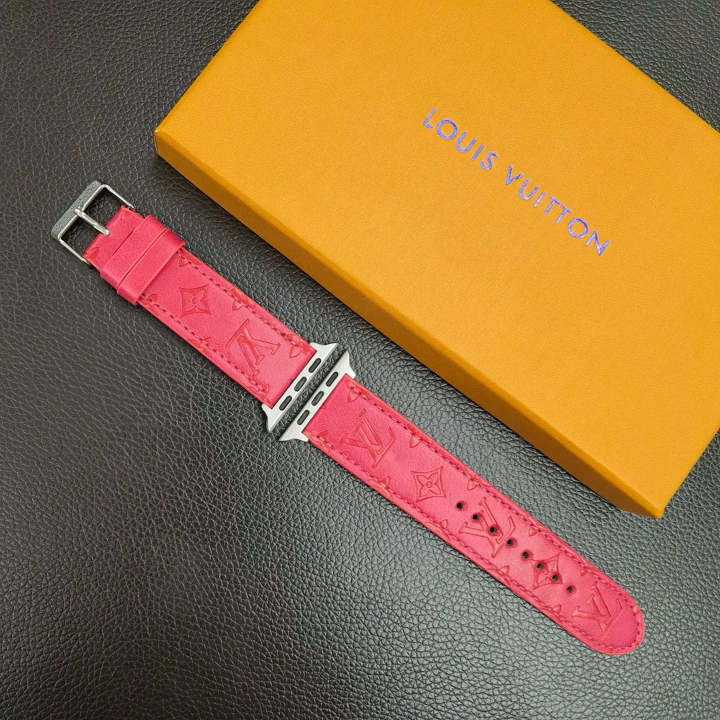 Tunde Store Textured Leather Louis Vuitton Watch Band 38/40/41/42/44/45/49 mm