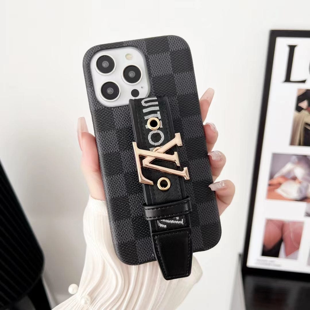 CherifCrochet Louis Vuitton iPhone Cover with Handle