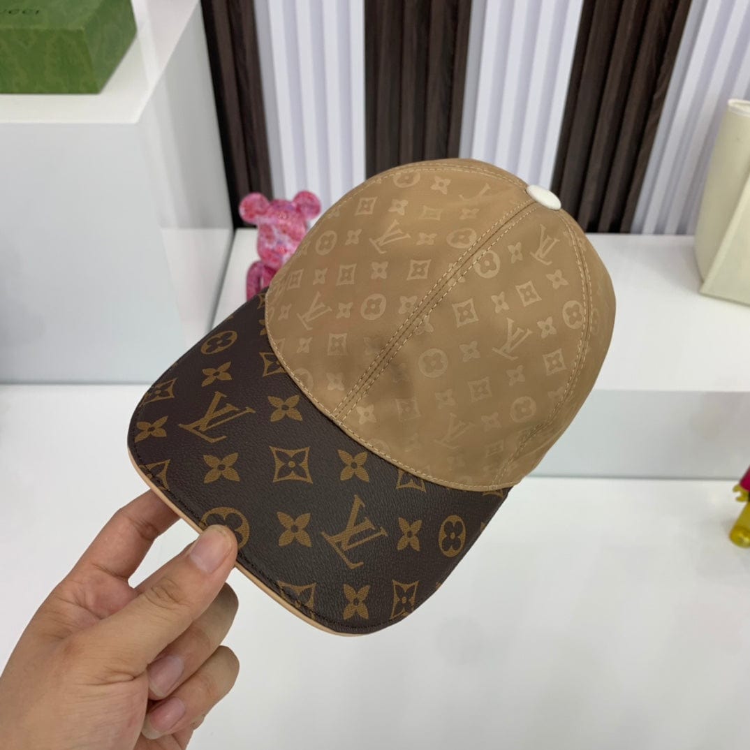 CherifCrochet Louis Vuitton Monogram Bi-Color Cap