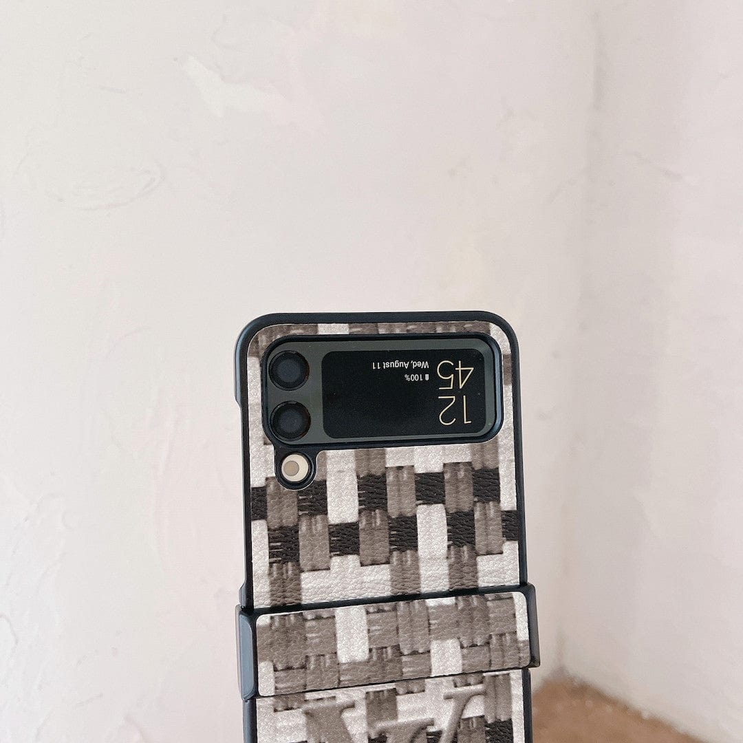 CherifCrochet Louis Vuitton Z Flip Phone Cases with Strap Holder | Striking Luxurious Craftsmanship