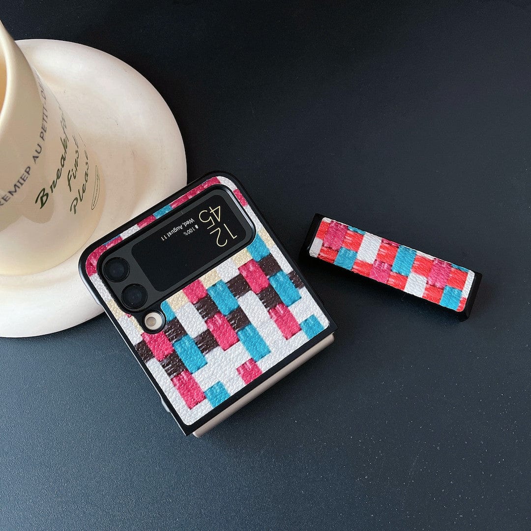CherifCrochet Louis Vuitton Z Flip Phone Cases with Strap Holder | Striking Luxurious Craftsmanship