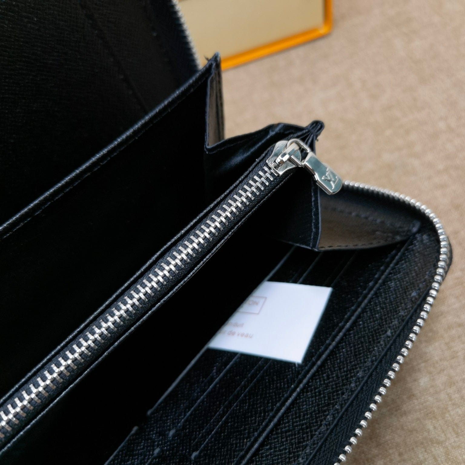 HypedEffects Damier Graphite Louis Vuitton Wallet